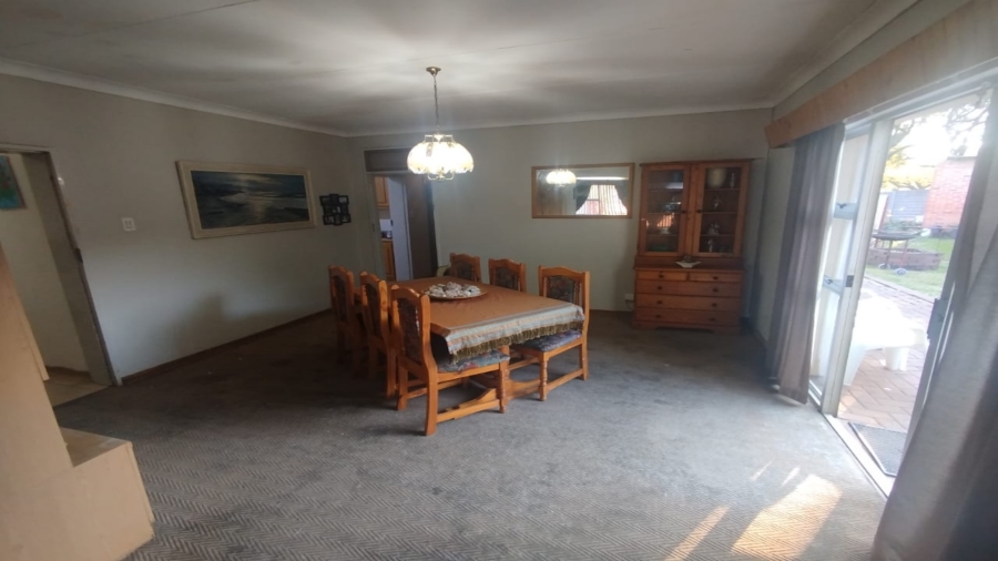 4 Bedroom Property for Sale in Brandwag Free State